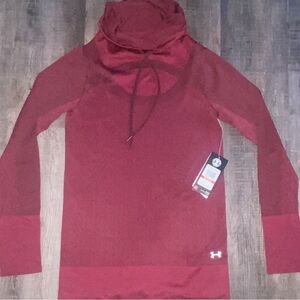 New Women’s XS Under Armour Cowl-Neck Running Top